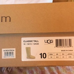 Ugg Classic Tall boots